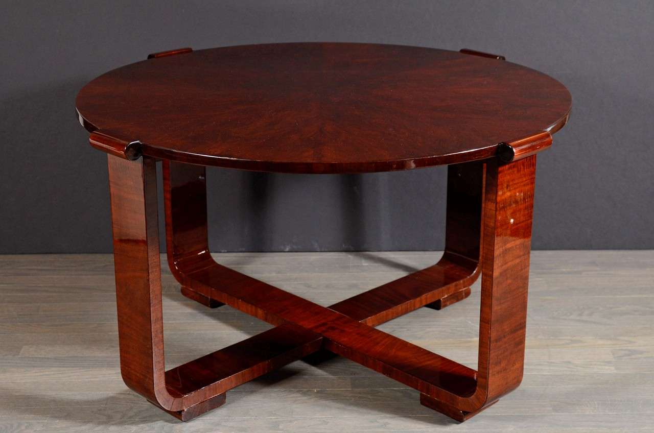 Art Deco Cocktail/Gueridon Table in Bookmatched Exotic Burled Walnut