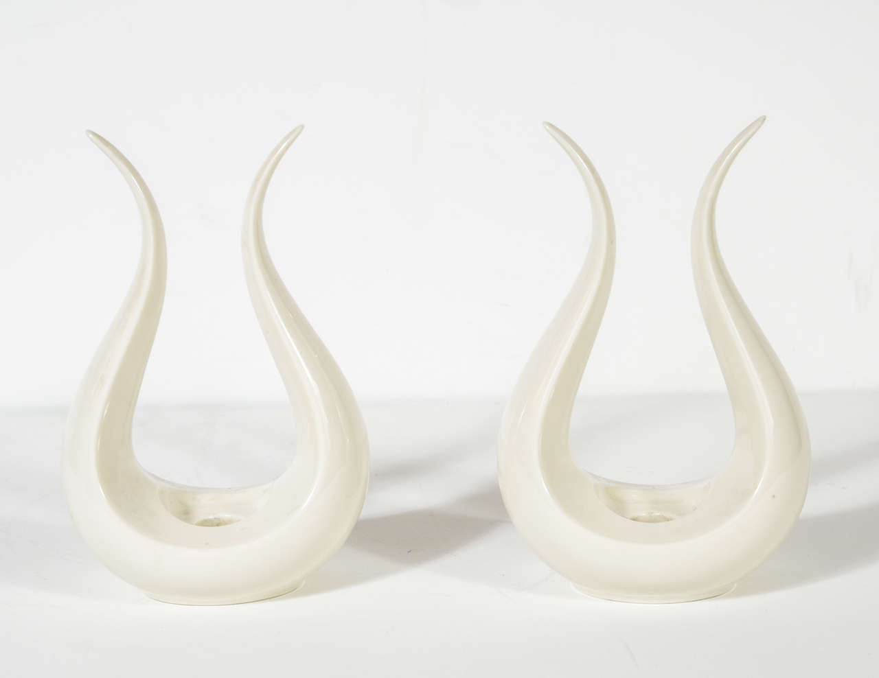 Pair of Elegant Porcelain 1940s Lyre Form Art Deco Candle Holders by
