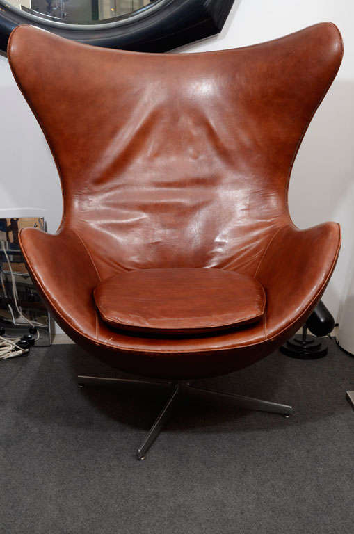 Vintage Egg Chair in Brown Leather by Arne Jacobsen at 1stDibs