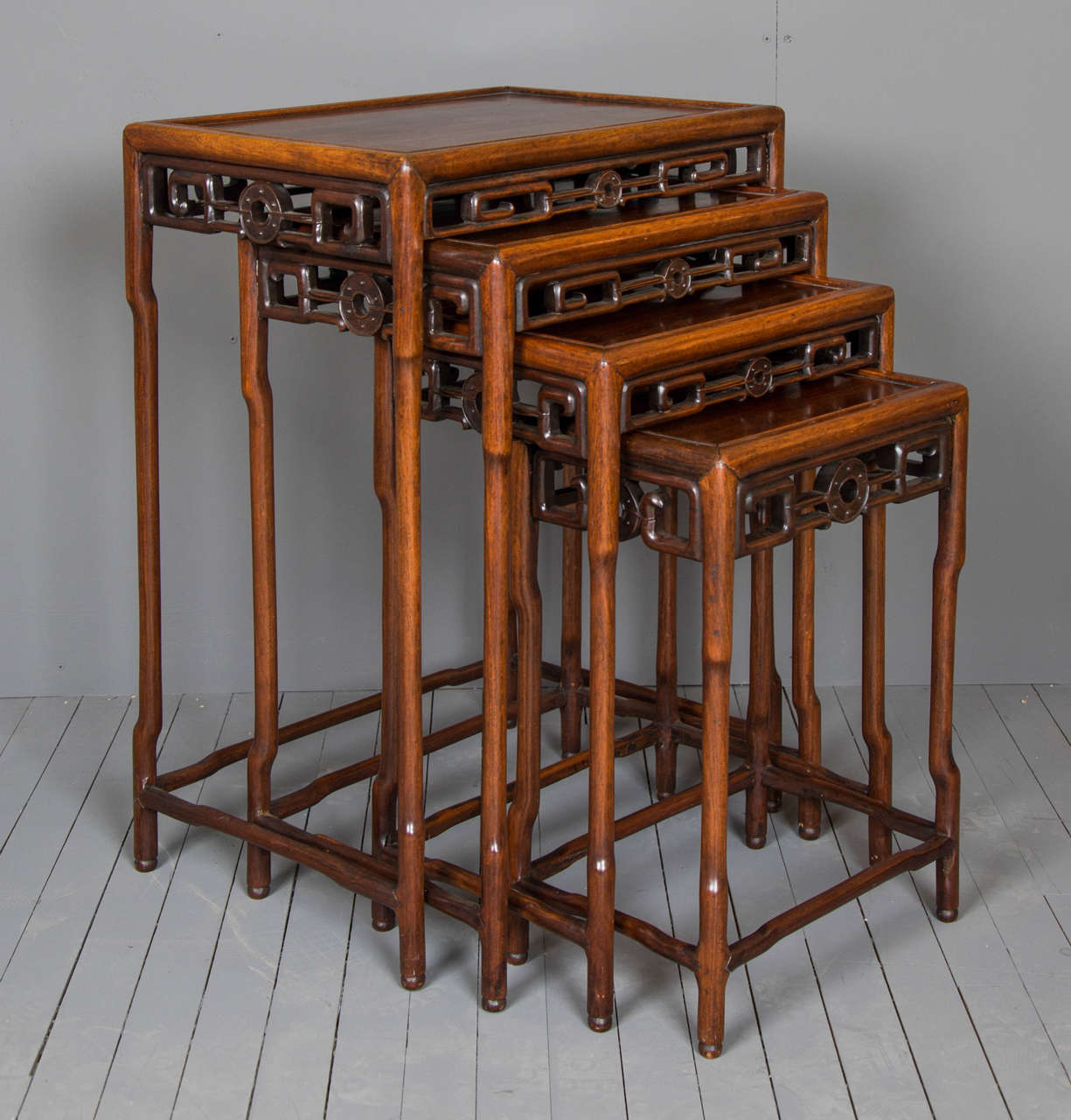 Nest of Padouk Chinese Tables For Sale at 1stDibs