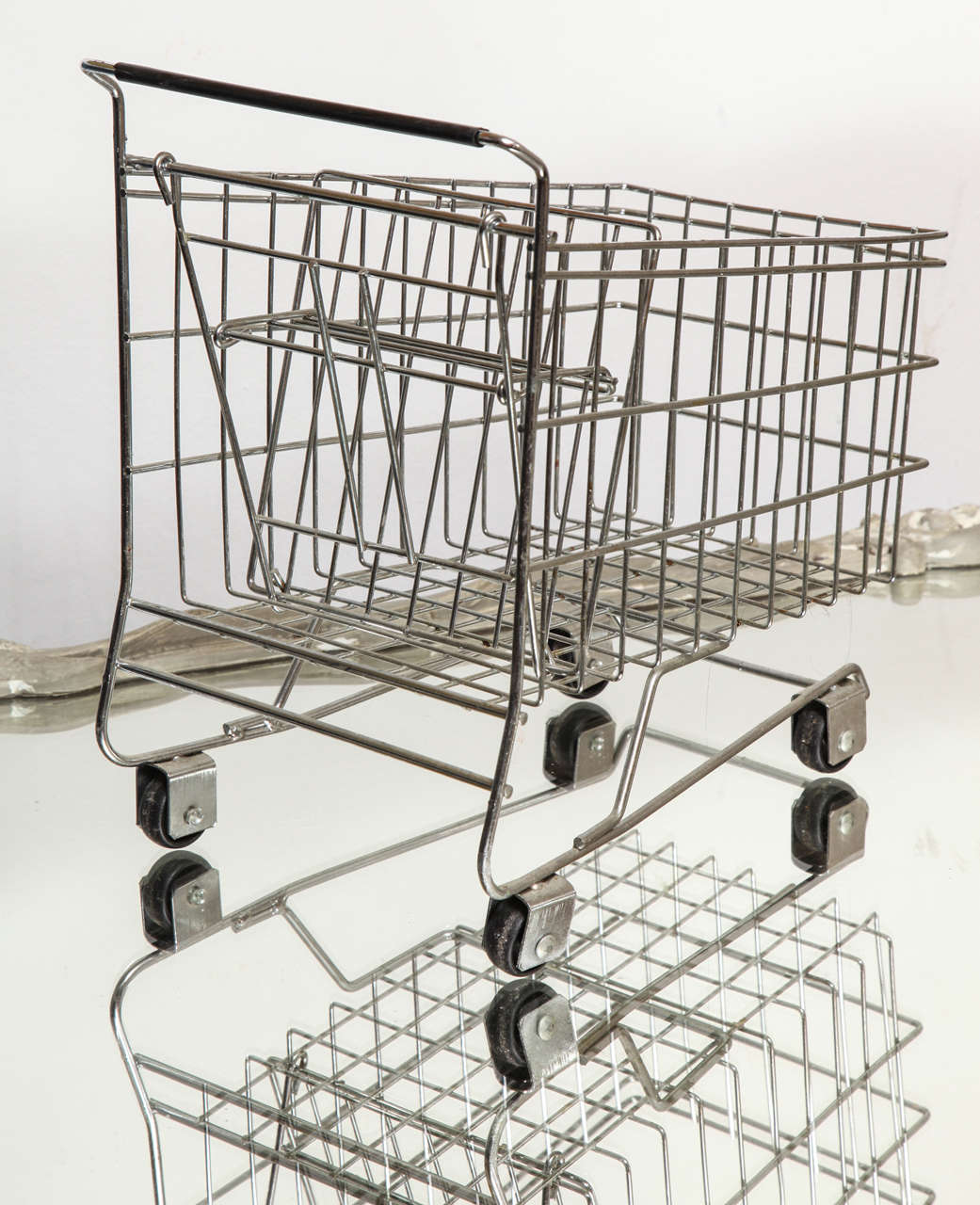 Antique Miniature Shopping Cart For Sale at 1stdibs