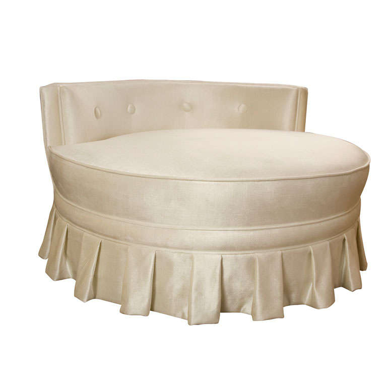 Round chaise in White Velvet with pleated skirt at 1stDibs
