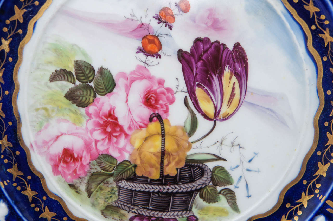 Pair of Vieux Paris Small Decorative Plates For Sale at 1stDibs