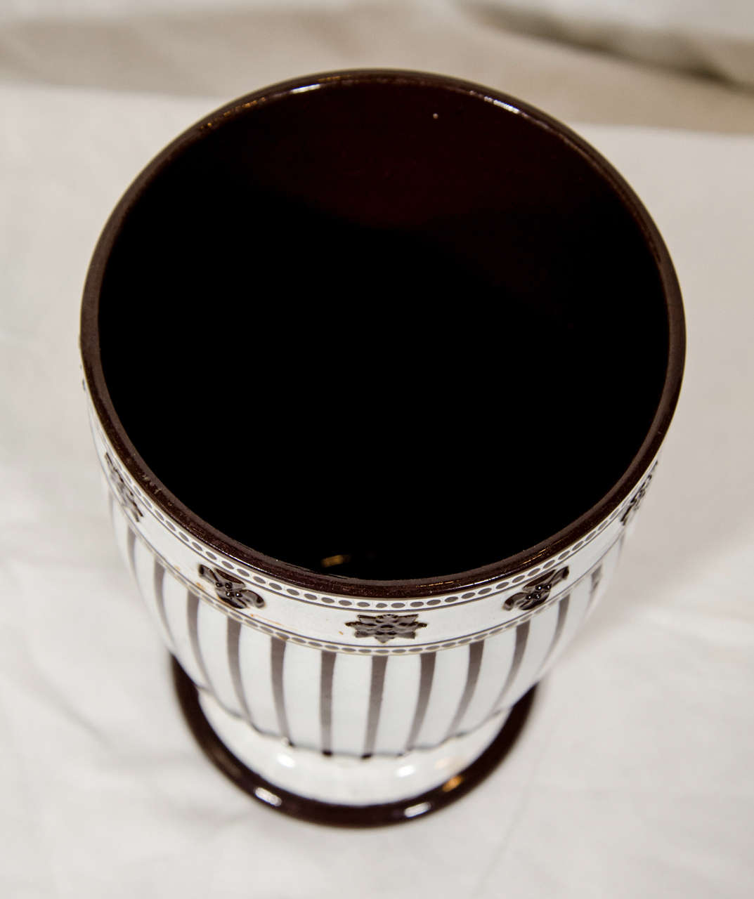 A Pair of 19th Century Wedgwood Slip Decorated Striped Vases at 1stdibs