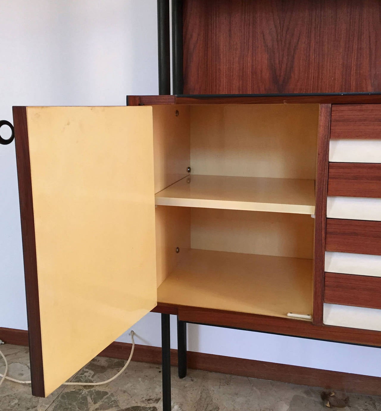 Sculptural Italian 1950s Bookcase and Sideboard by Vittorio Dassi at