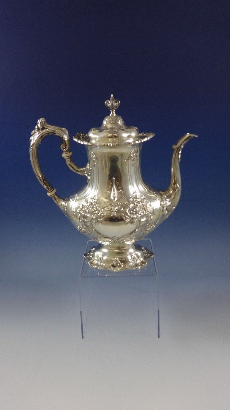 Francis I by Reed and Barton Sterling Silver Tea Set Coffee Pot Large