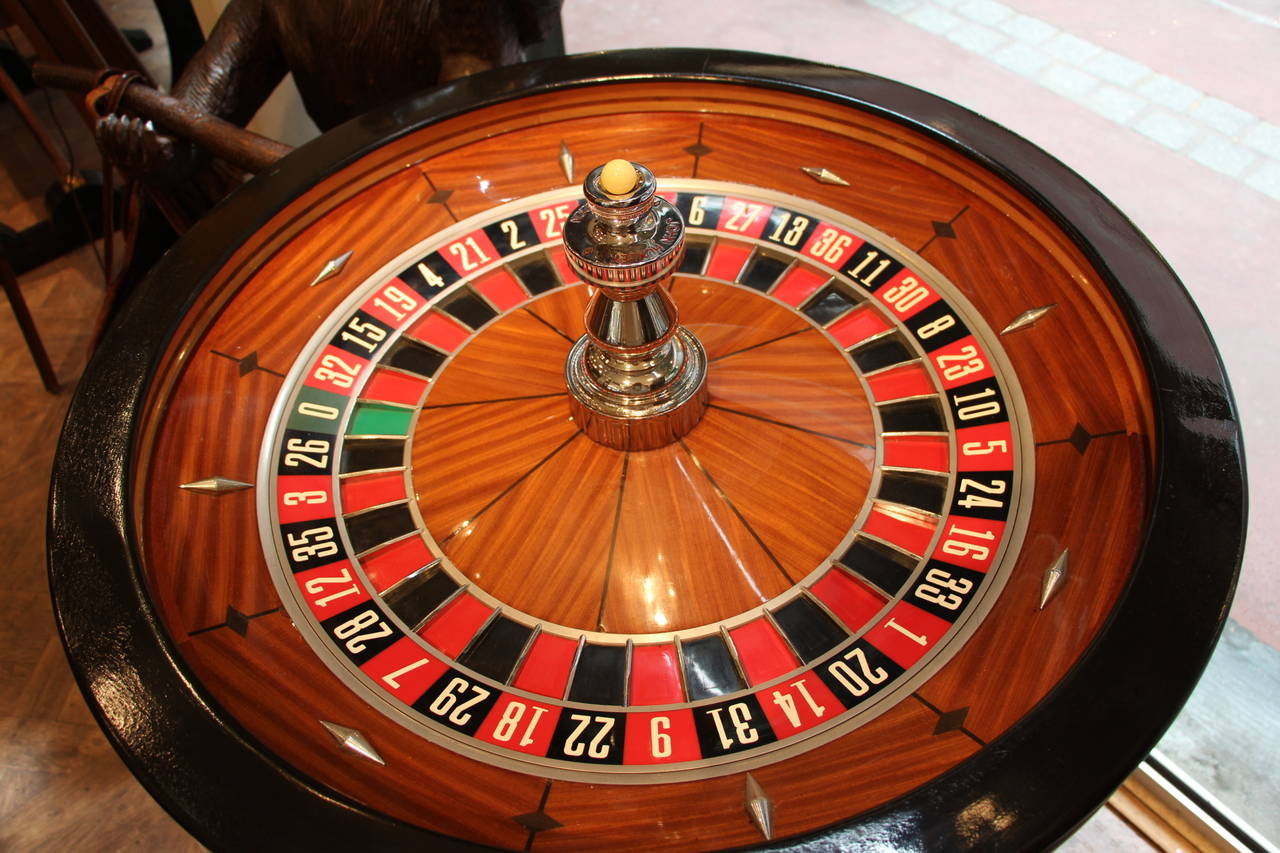 Roulette Wheel ‒ How to Win at Roulette Every Time You Spin the Wheel