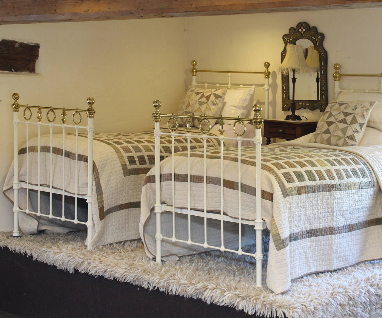 Matching Pair of Victorian Single Beds MPS11 at 1stdibs