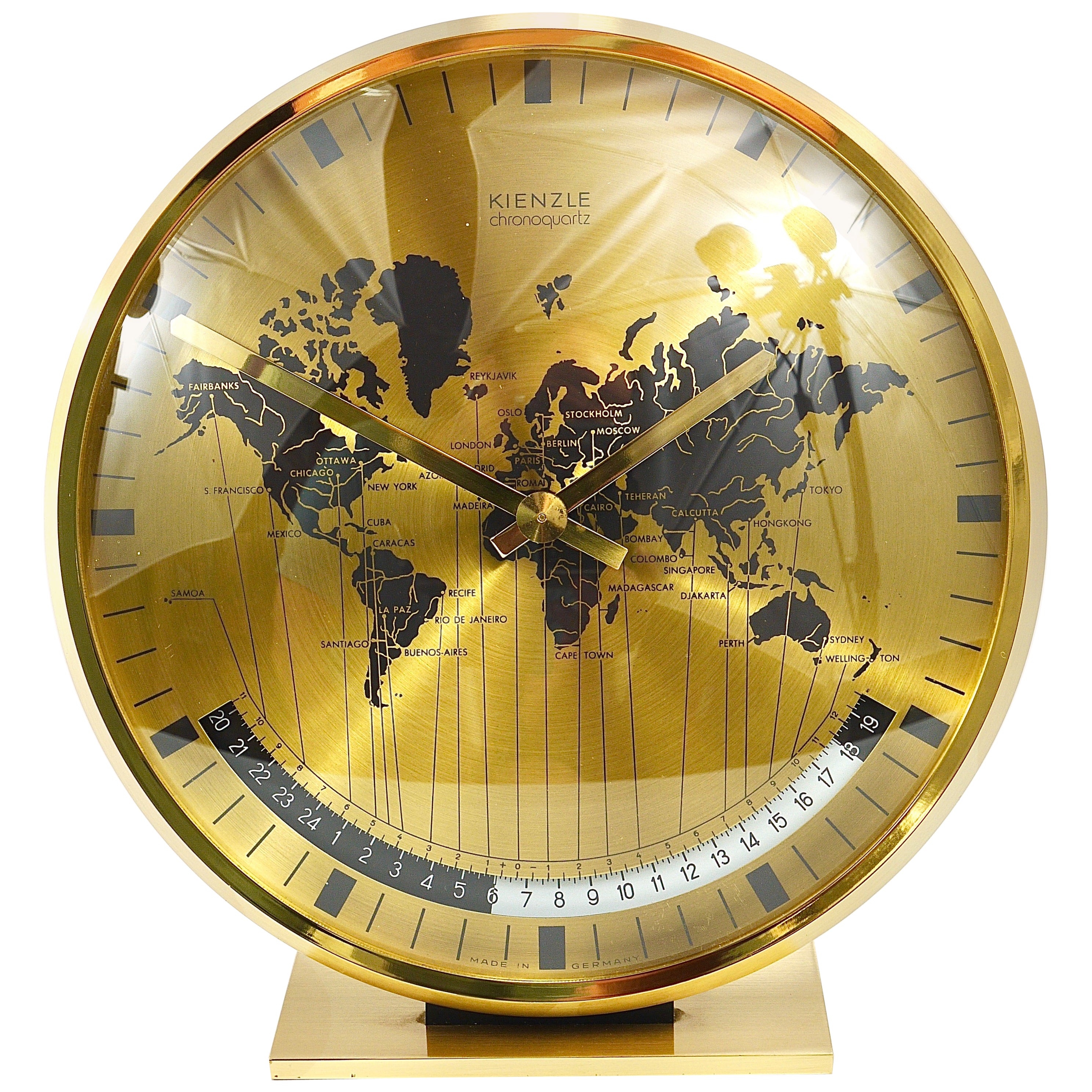 Kienzle German Midcentury Table Clock, 1950s For Sale at 1stDibs