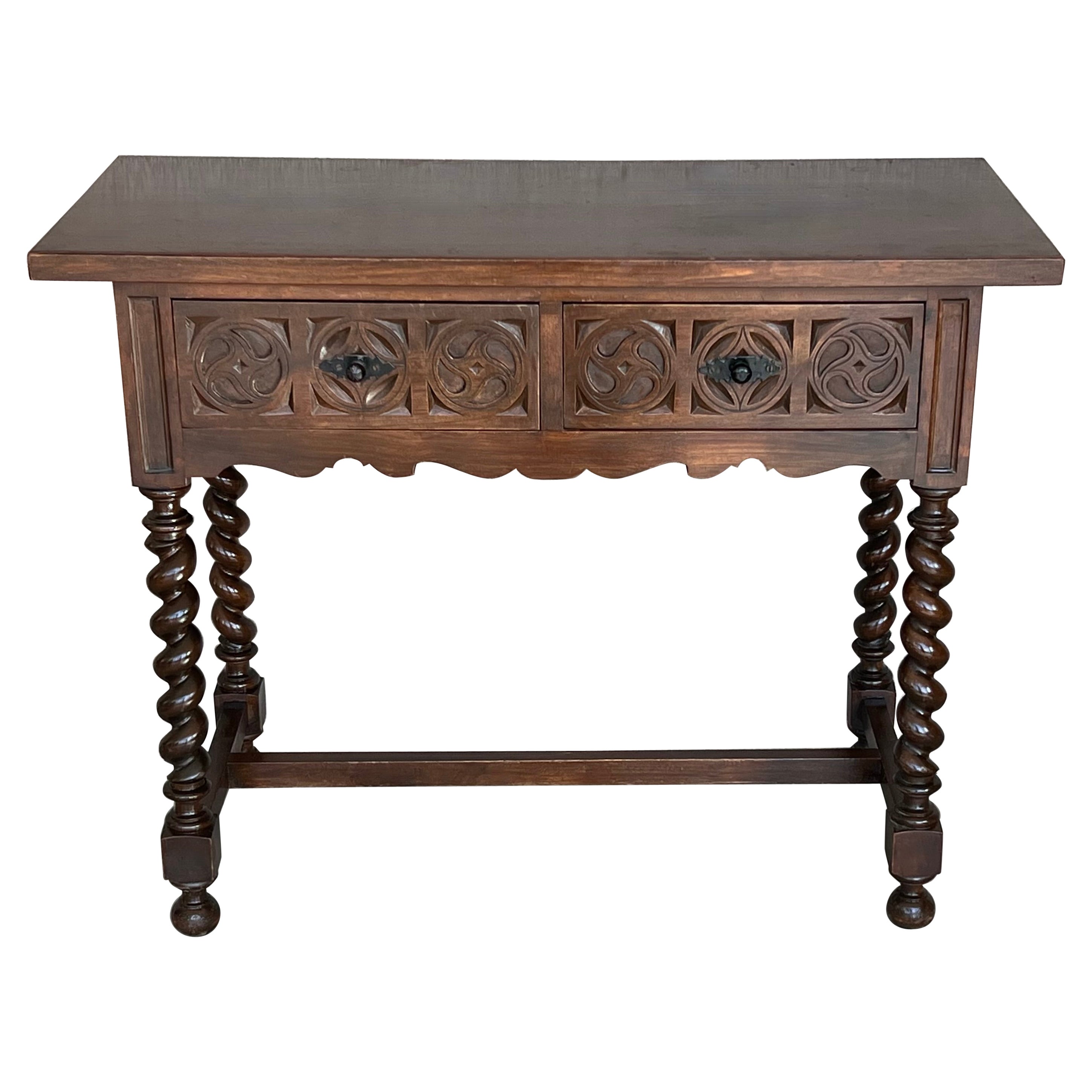 Early 20th Century Spanish Carved Console Table with Turned Legs For Sale at 1stDibs