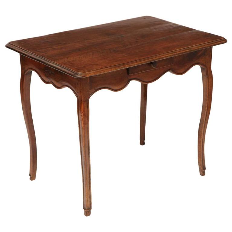 Antique French Provincial Walnut Round Table On Cabriole Legs at 1stdibs