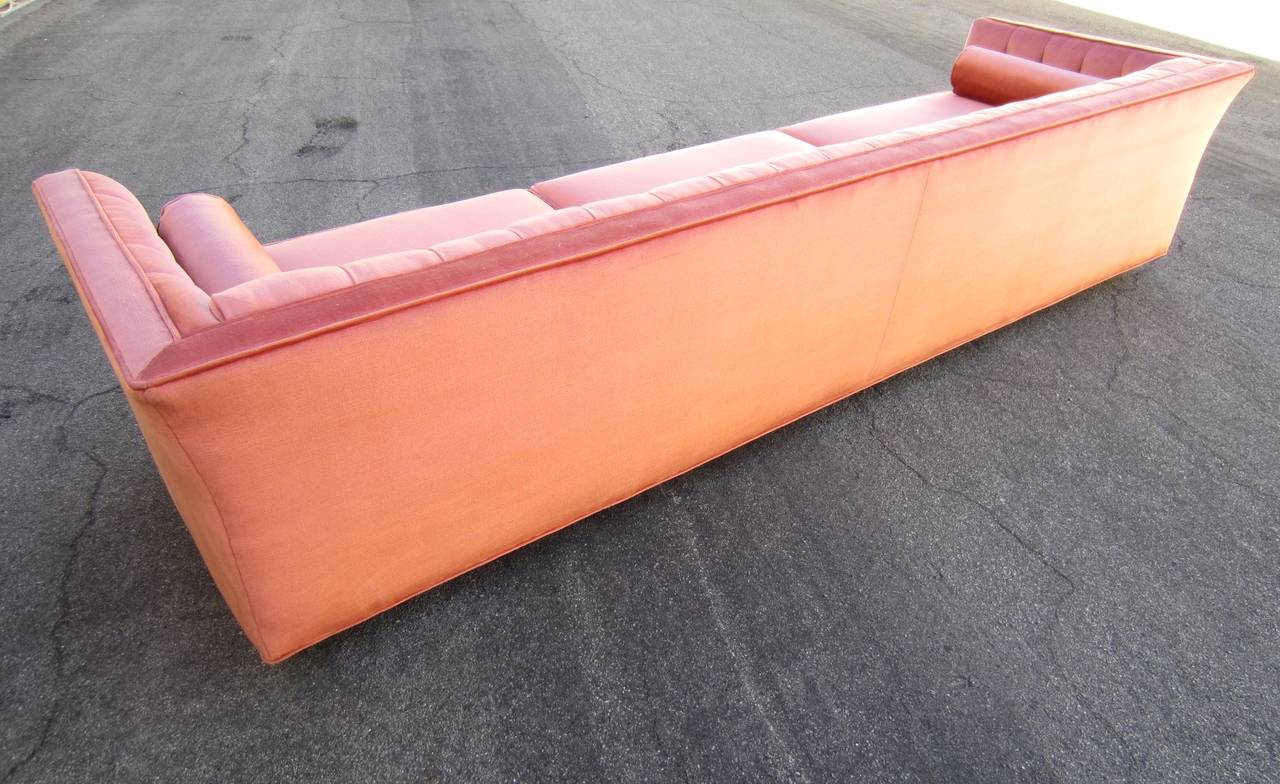 1960s Pair of Regencey Style Salmon Velvet Tufted Sofas at 1stDibs