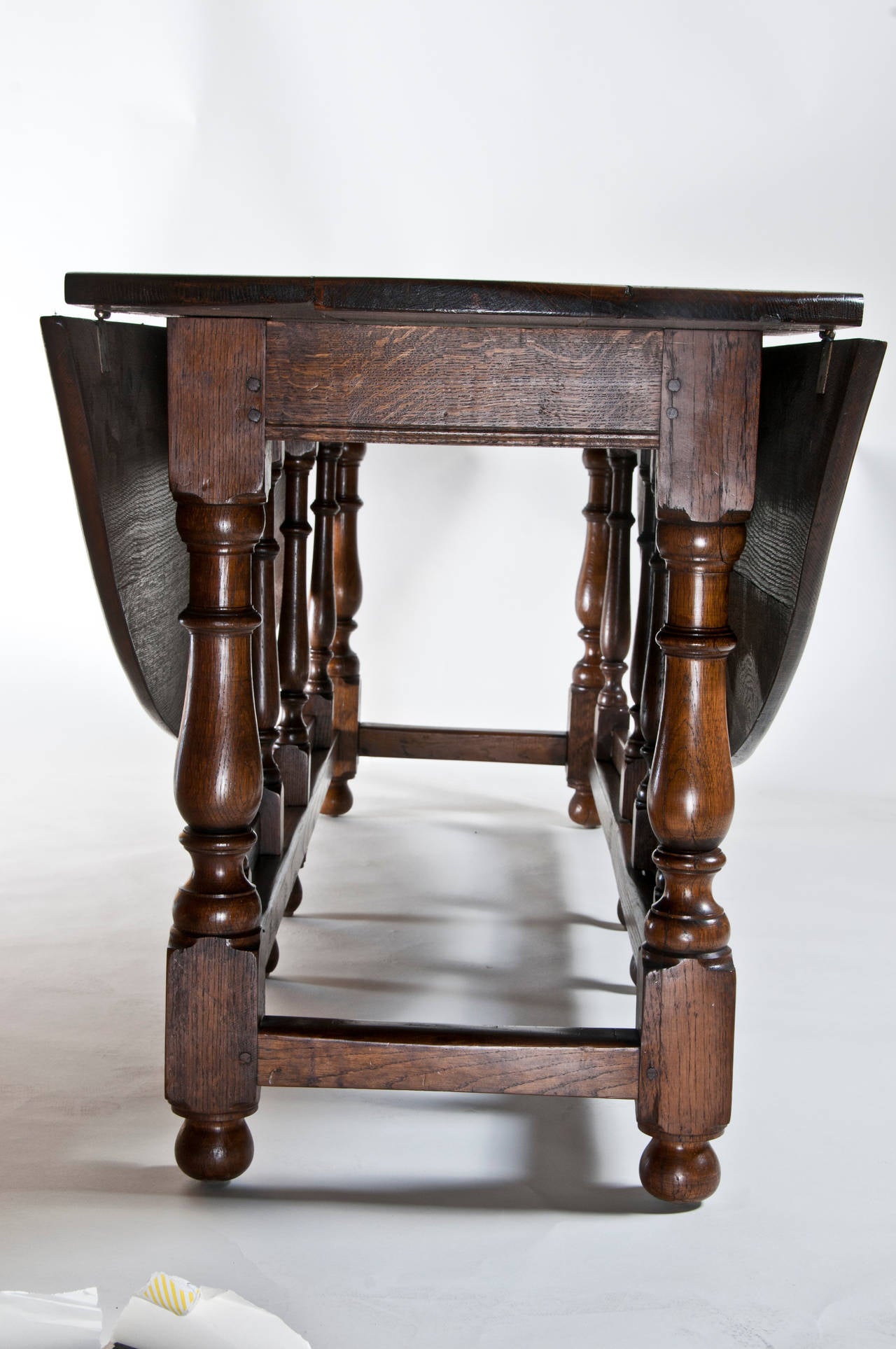 Large Vintage English Oval Drop Leaf Dining Table c. 1980 at 1stDibs