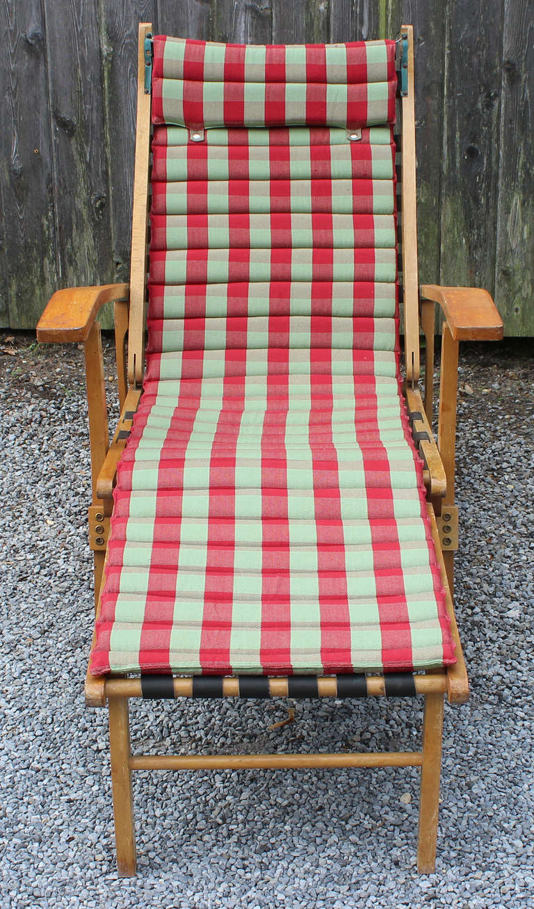 Italian Chaise Lounge For Sale at 1stDibs