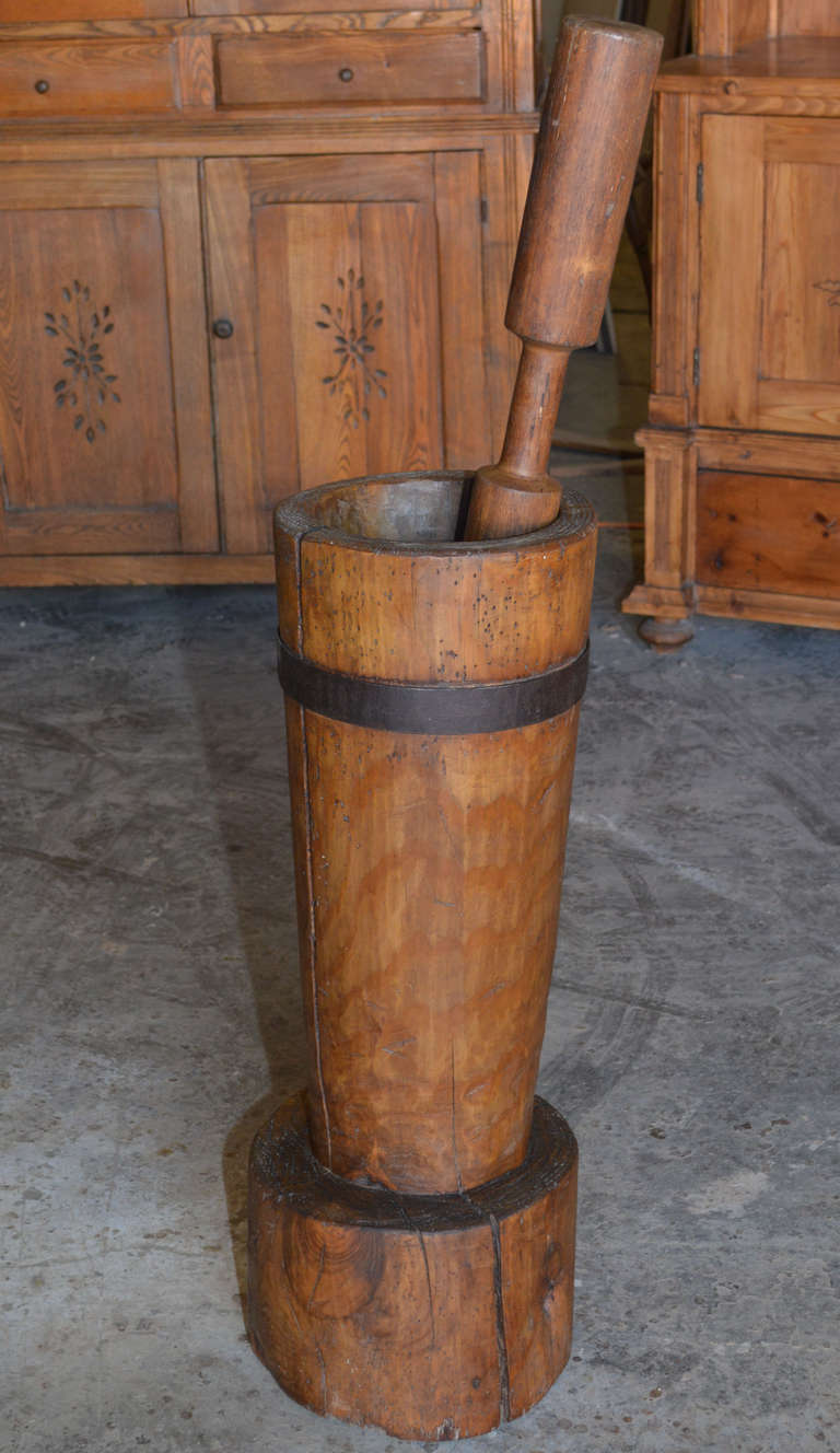 Large Antique Mortar and Pestle For Sale at 1stdibs