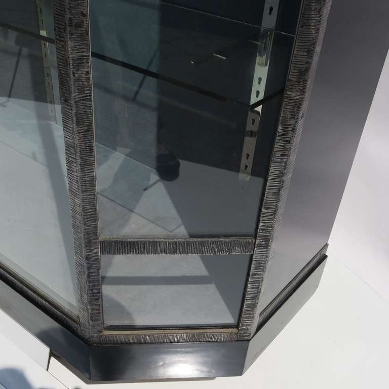 Art Deco Showcase with Lalique Glass Doors For Sale at 1stDibs