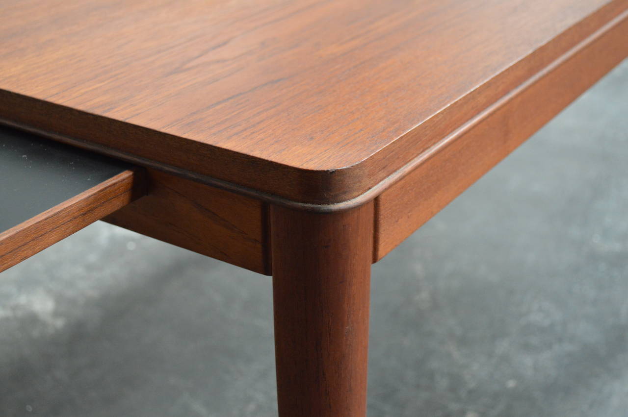 MidCentury Modern Expandable "Aristokrat" Coffee Table by Folke