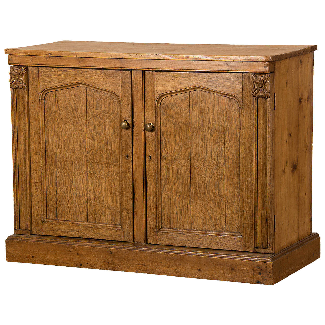 Antique Irish Gothic Revival Oak and Pine Buffet circa 1880 For