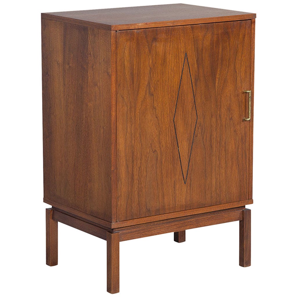 Mid Century Modern For Sale at 1stDibs
