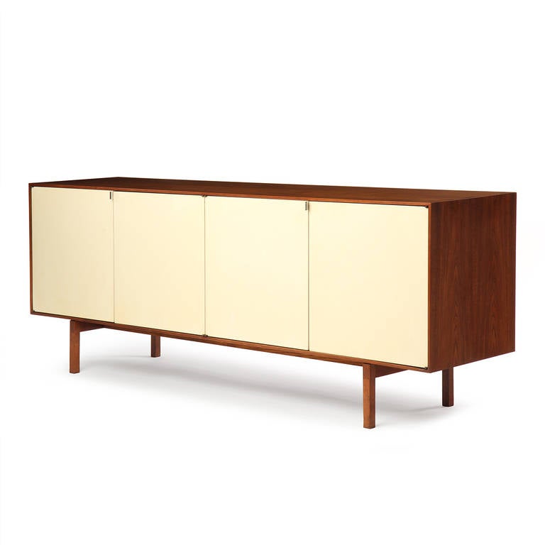 Minimalist Credenza by Florence Knoll at 1stDibs