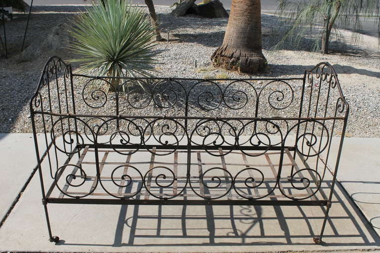 Art Nouveau Metal Daybed For Sale at 1stdibs