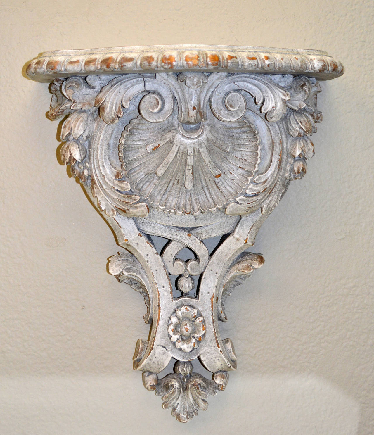 Pair of 20th Century Carved Wall Brackets at 1stDibs