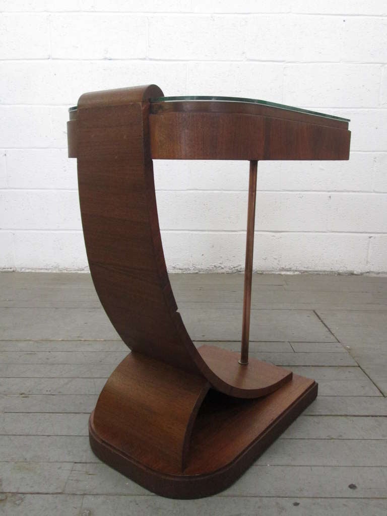 Pair Art Deco End Tables For Sale at 1stdibs
