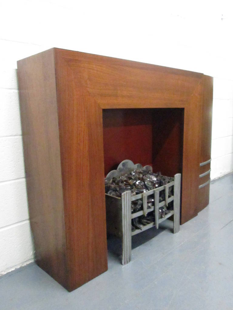 Spectacular Streamline Art Deco Fireplace Mantel For Sale at 1stDibs