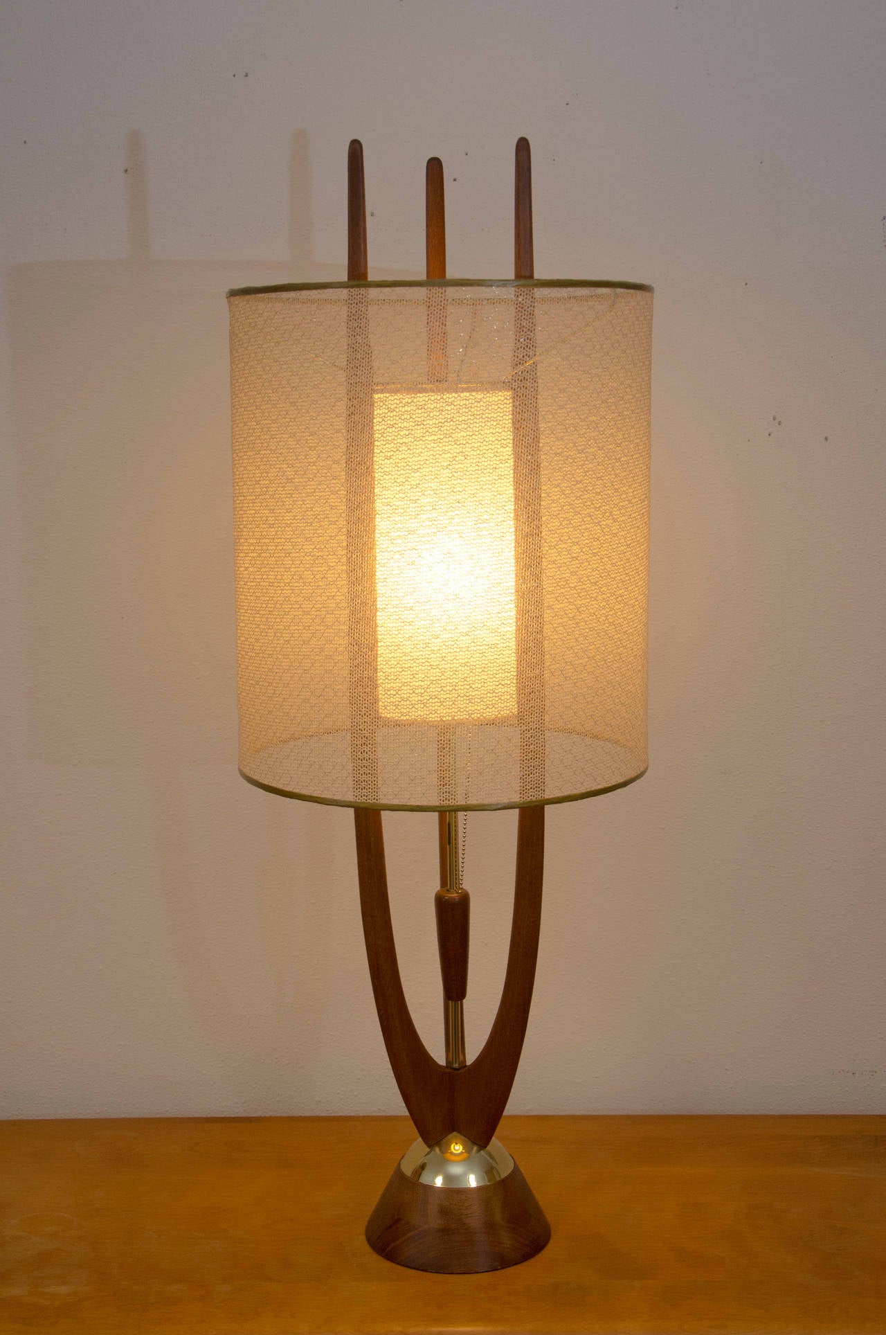 MidCentury Table Lamp, Modeline at 1stdibs