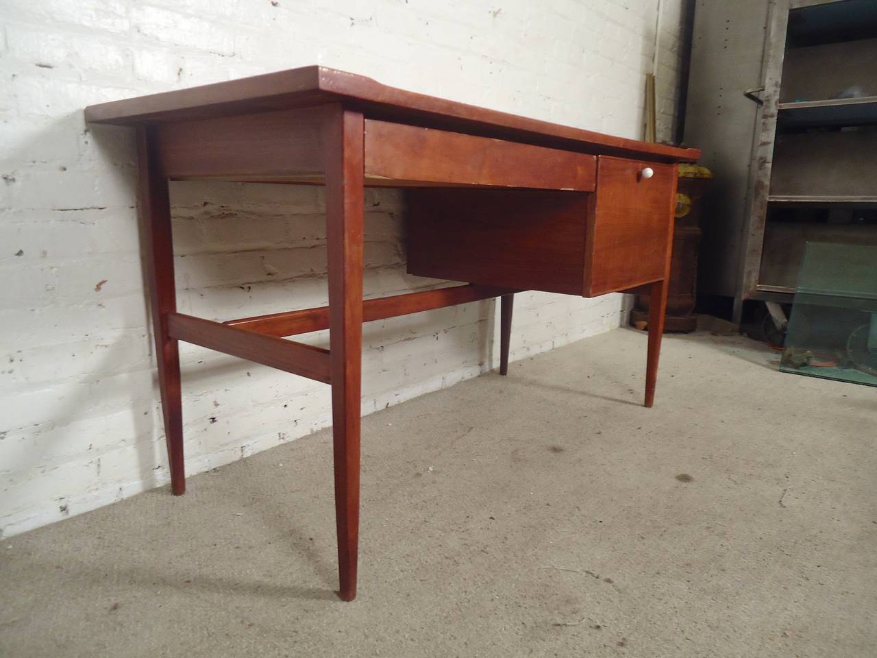 Drexel MidCentury Modern Desk For Sale at 1stDibs drexel mid century