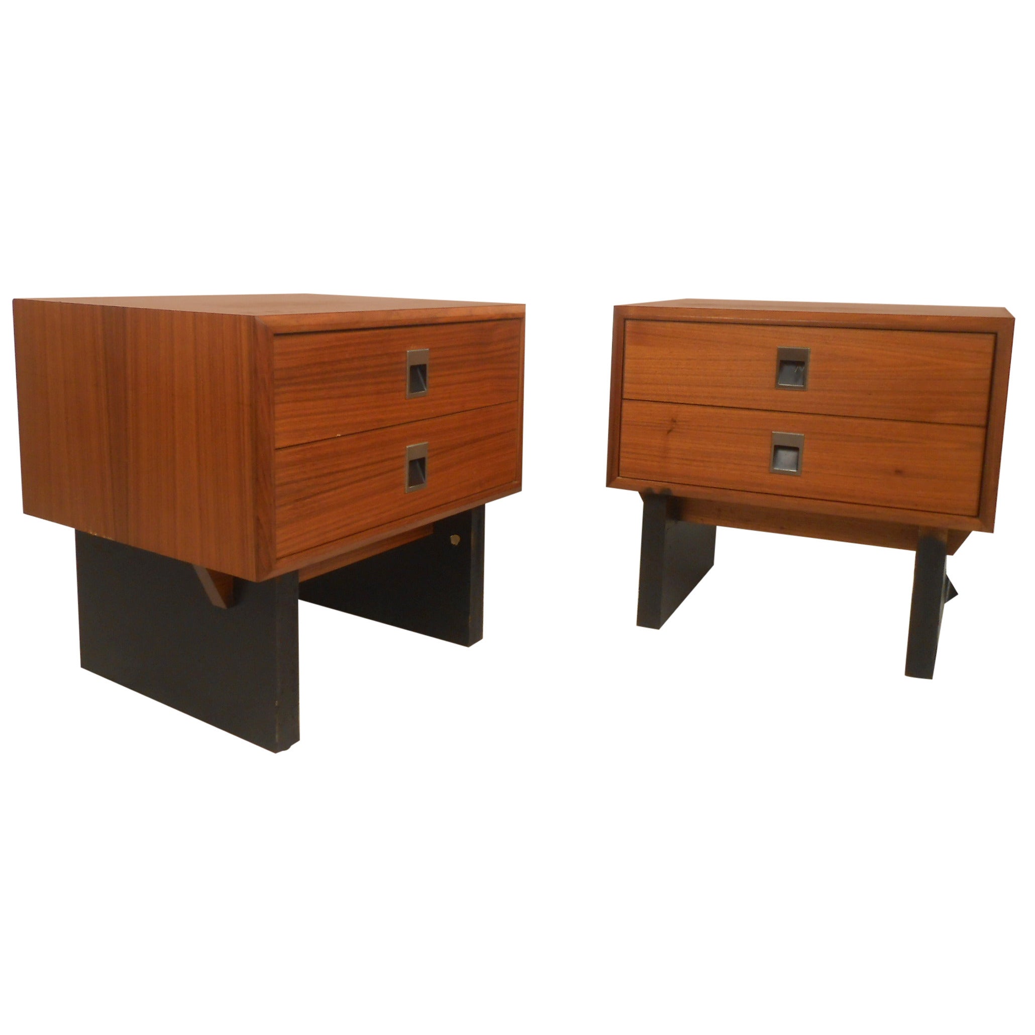 Pair of Ebonized and Solid Brass Night Stands For Sale at 1stdibs