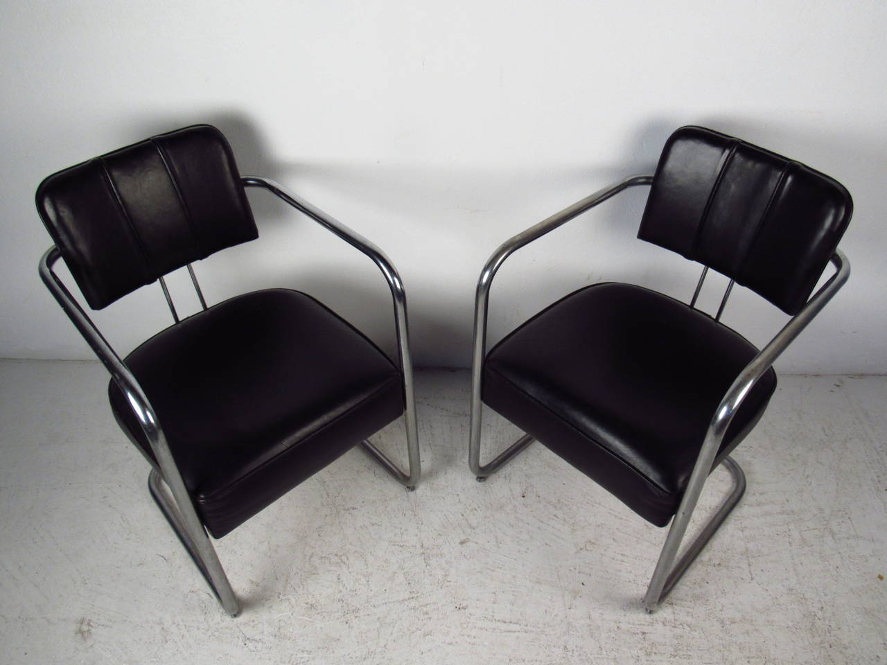 Set of Four Italian Black Leather and Chrome Chairs For Sale at 1stDibs