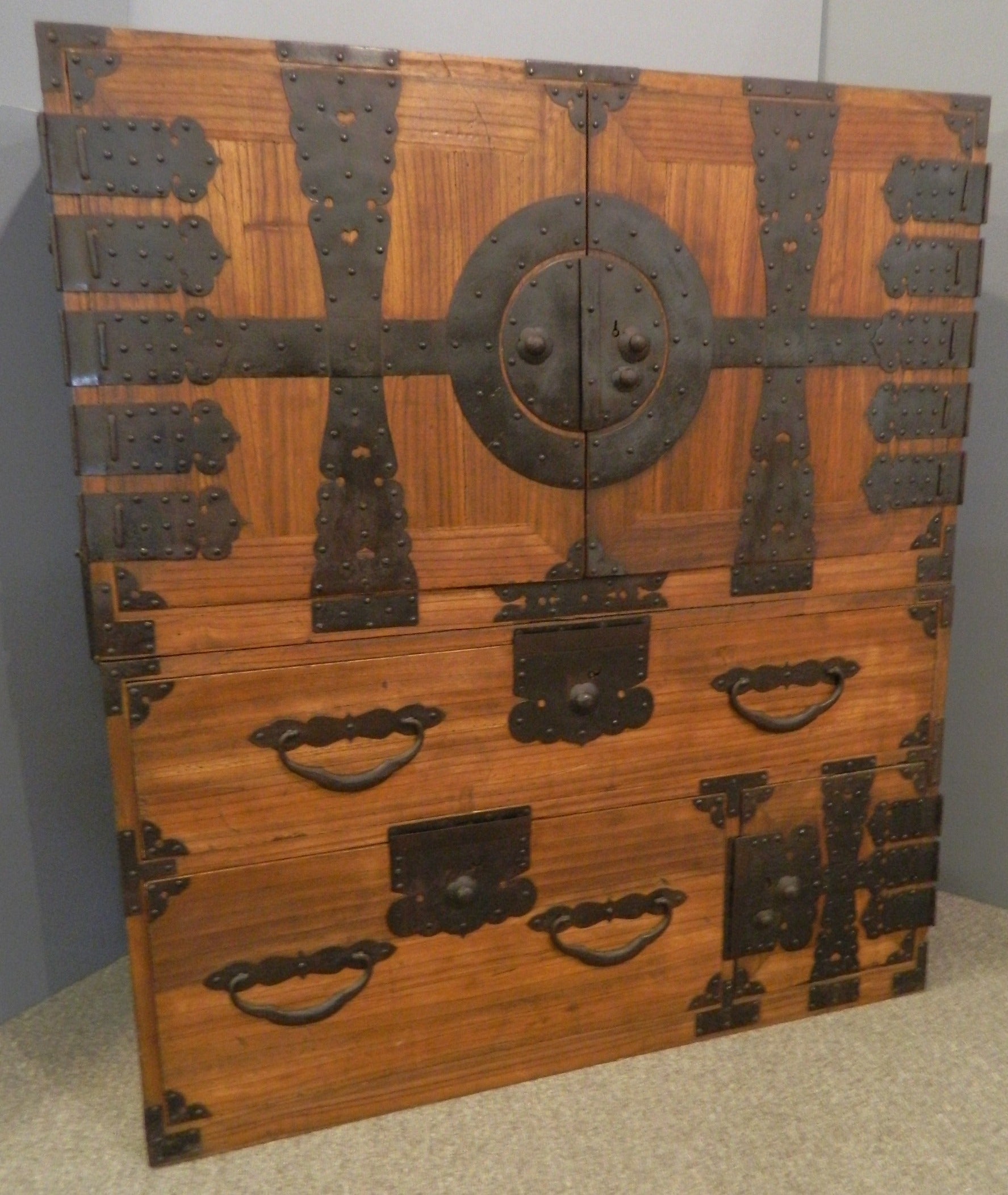 Japanese Tansu at 1stDibs