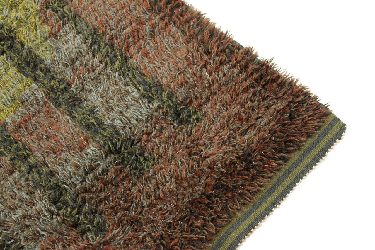 Graphic Finnish Rya Rug at 1stDibs