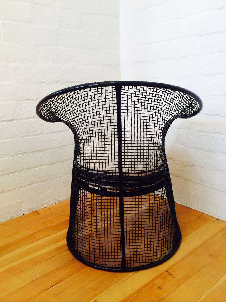 Pair of Mesh Woodard Patio Chairs at 1stdibs