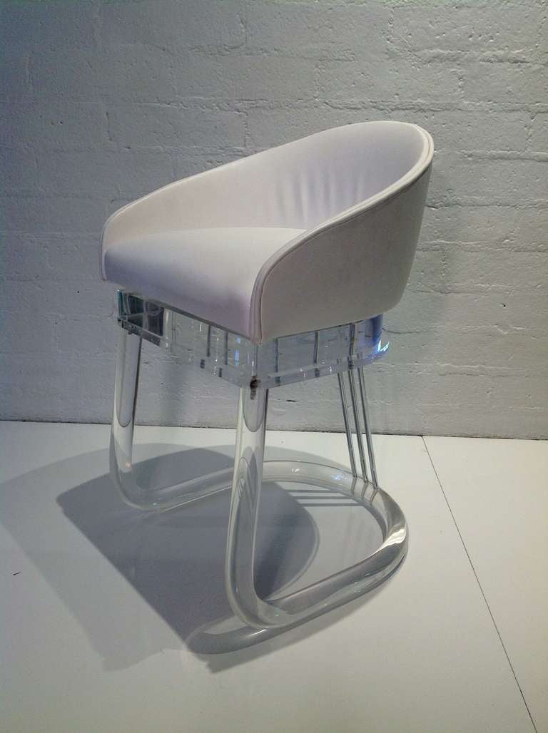 Set of four Lion in Frost Acrylic Dining Chairs at 1stDibs