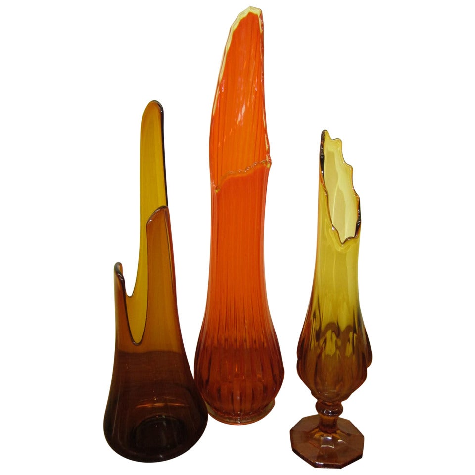 Colorful MidCentury Modern Large Viking Art Glass Vase For Sale at