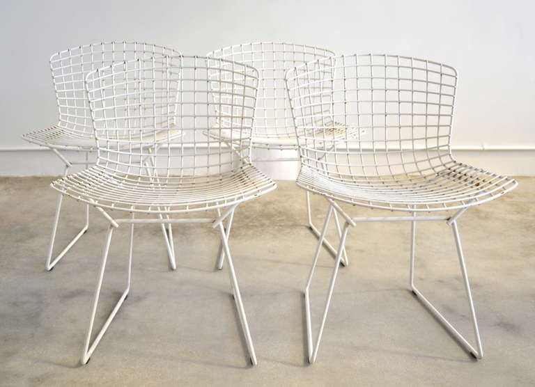 Set of White Bertoia Dining Chairs at 1stDibs