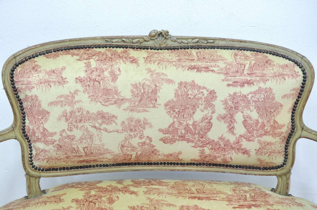 19th Century French Louis XV Carved Painted Settee with Vintage Fabric