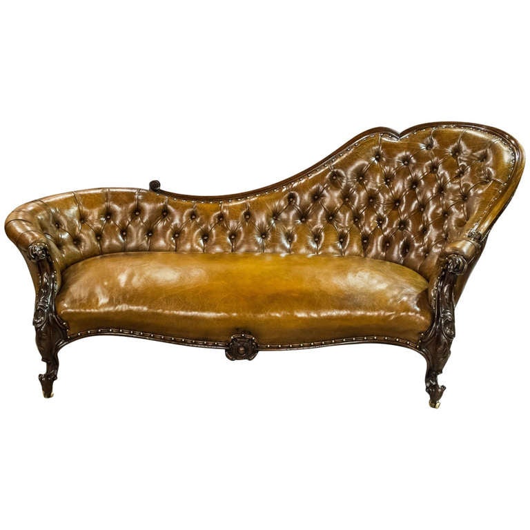 Deep Buttoned Leather Chaise Longue For Sale at 1stDibs