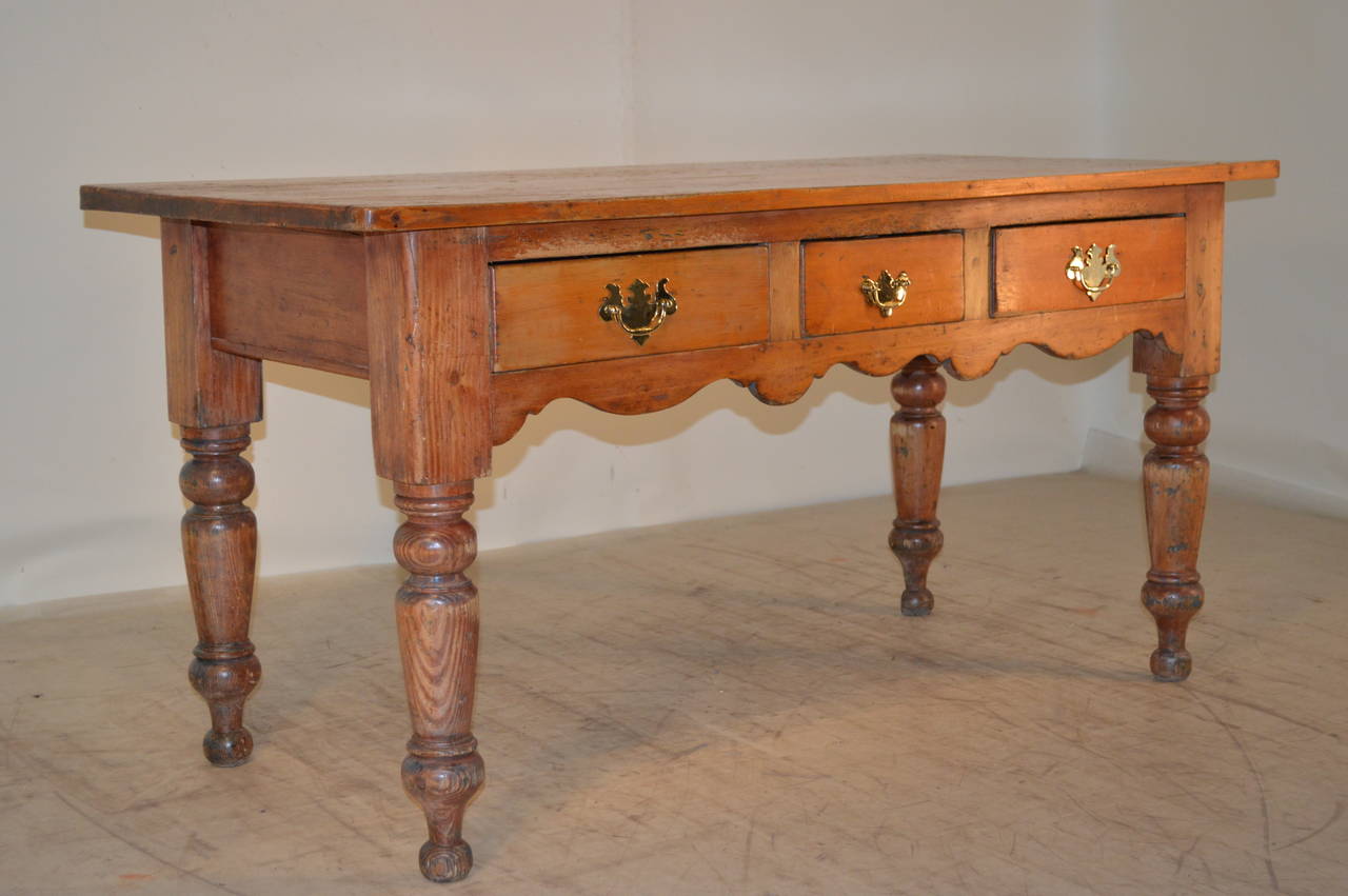 19th Century Lancashire Harvest Table For Sale at 1stDibs