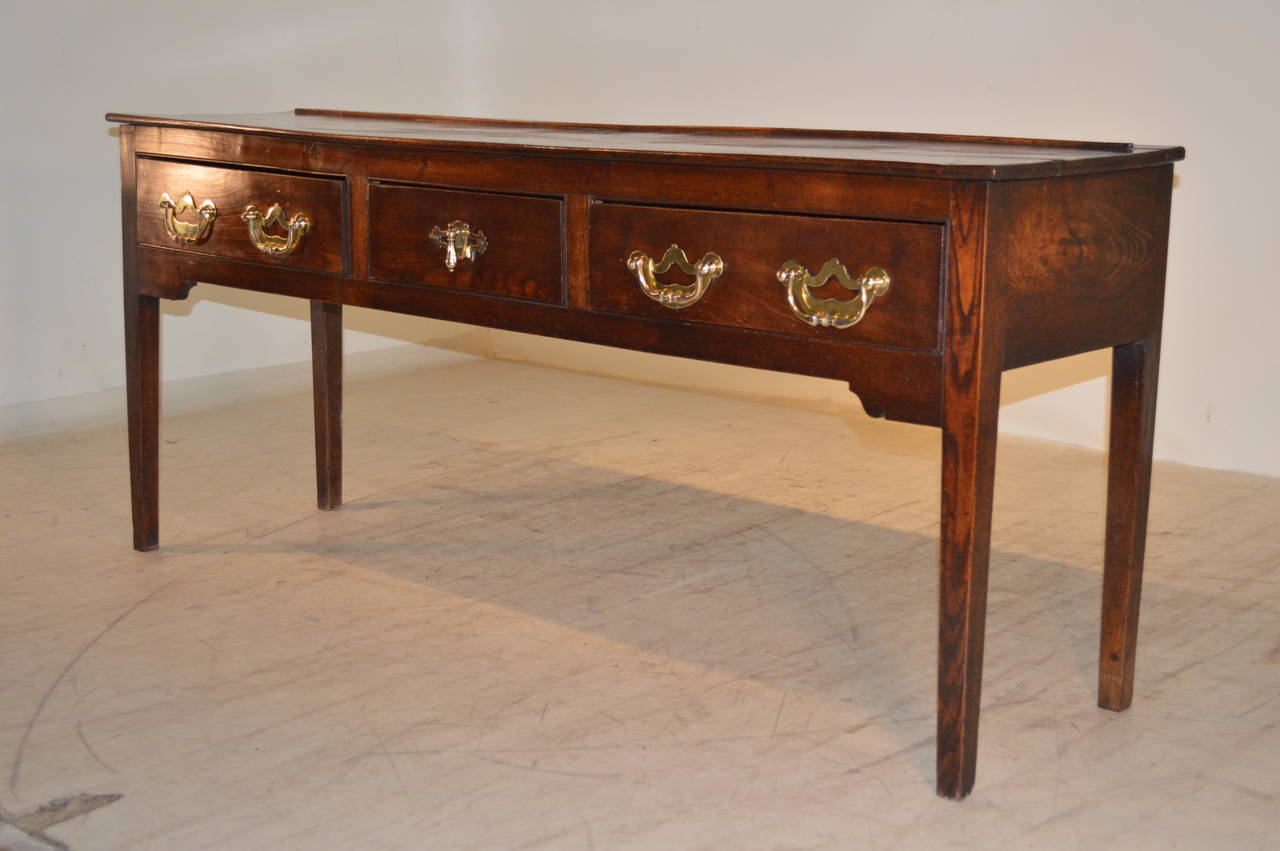 18th Century English Elm Sideboard at 1stDibs