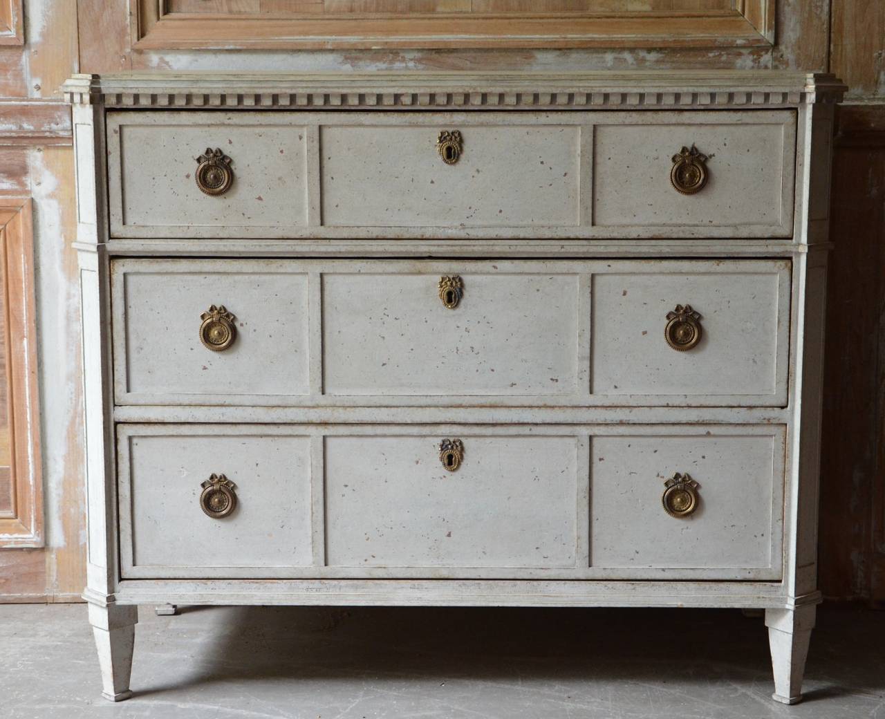 19th Century Swedish Gustavian Chest of Drawers at 1stDibs