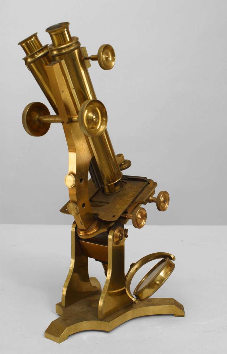 Victorian Brass Microscope, c. Late 19th Century England For Sale at 1stdibs