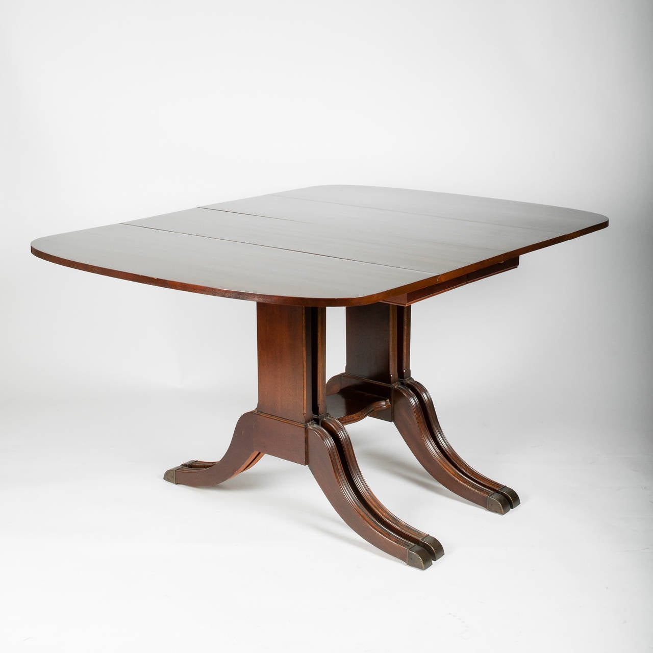 Duncan Phyfe Style DropLeaf Extension Table For Sale at 1stDibs