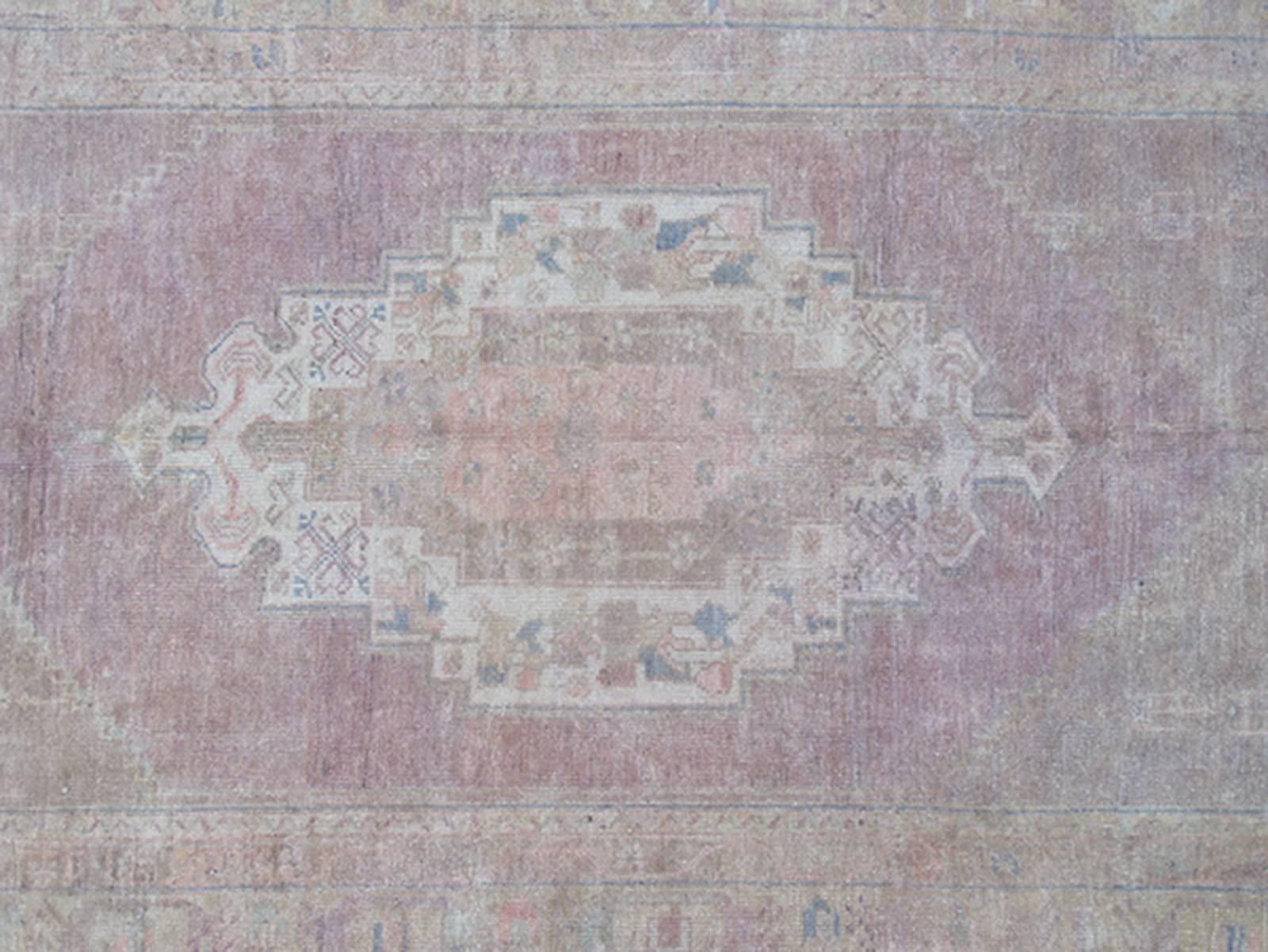 Vintage Muted Oushak Rug from Turkey with Medallion in Lavender and