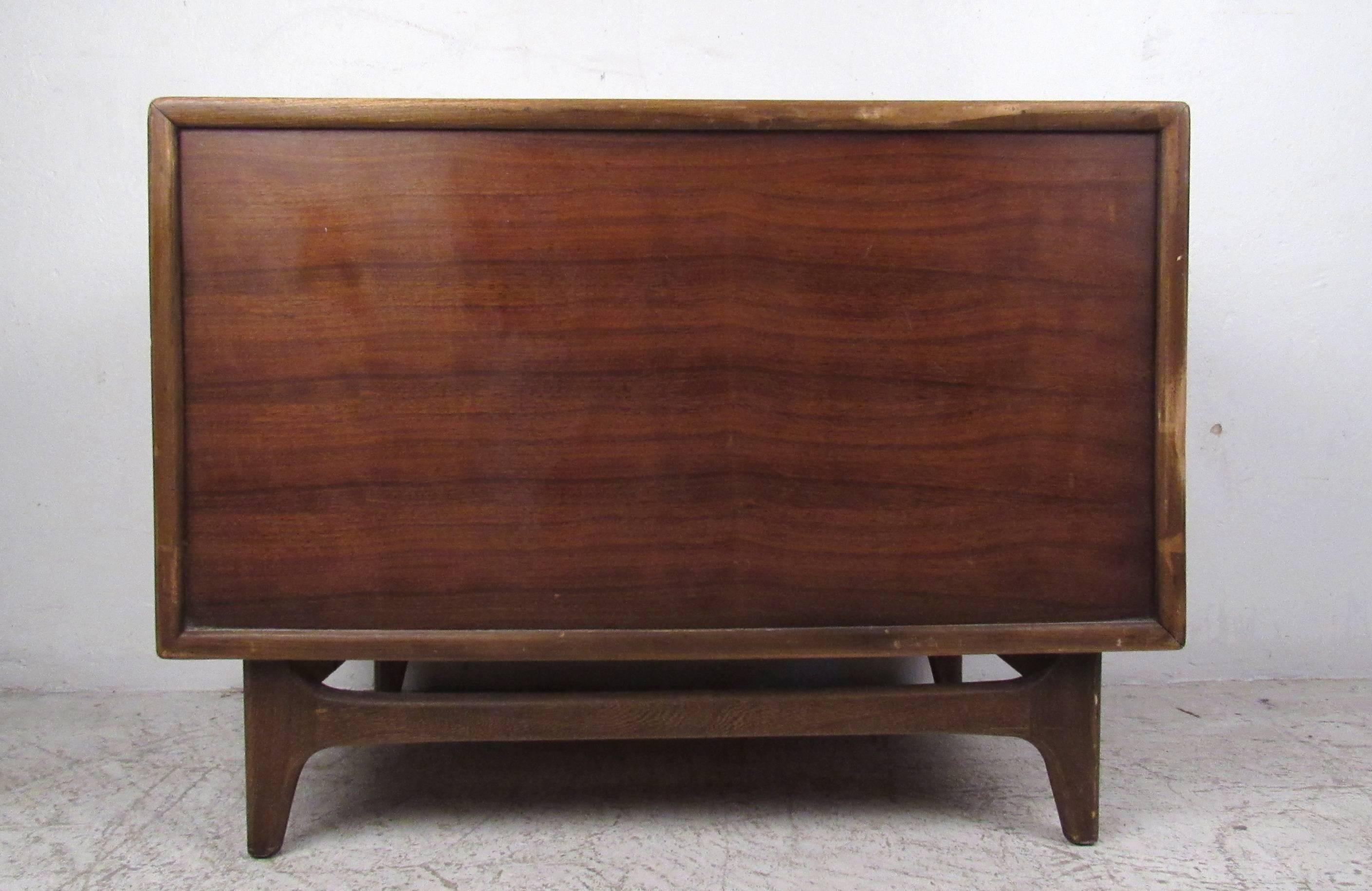 MidCentury Modern Basket Weave by Warren Church for Lane at