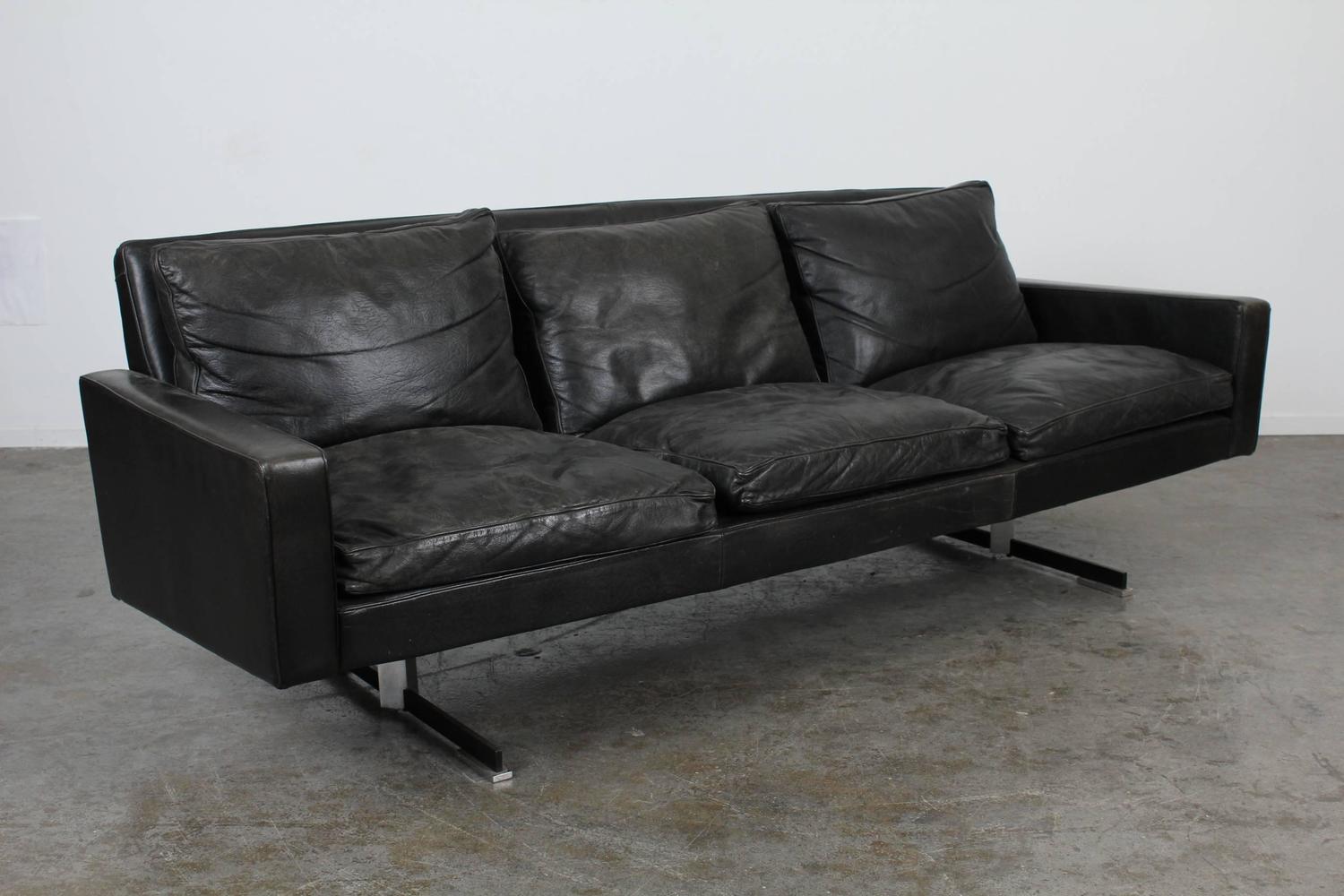 MidCentury Modern Black Leather Sofa with Chrome Legs For Sale at 1stdibs