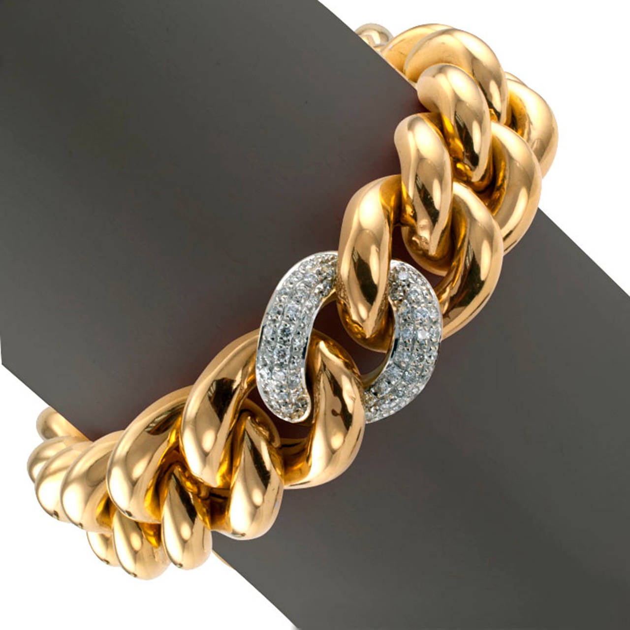 Nicolis Cola Chunky Gold Diamond Link Bracelet at 1stdibs