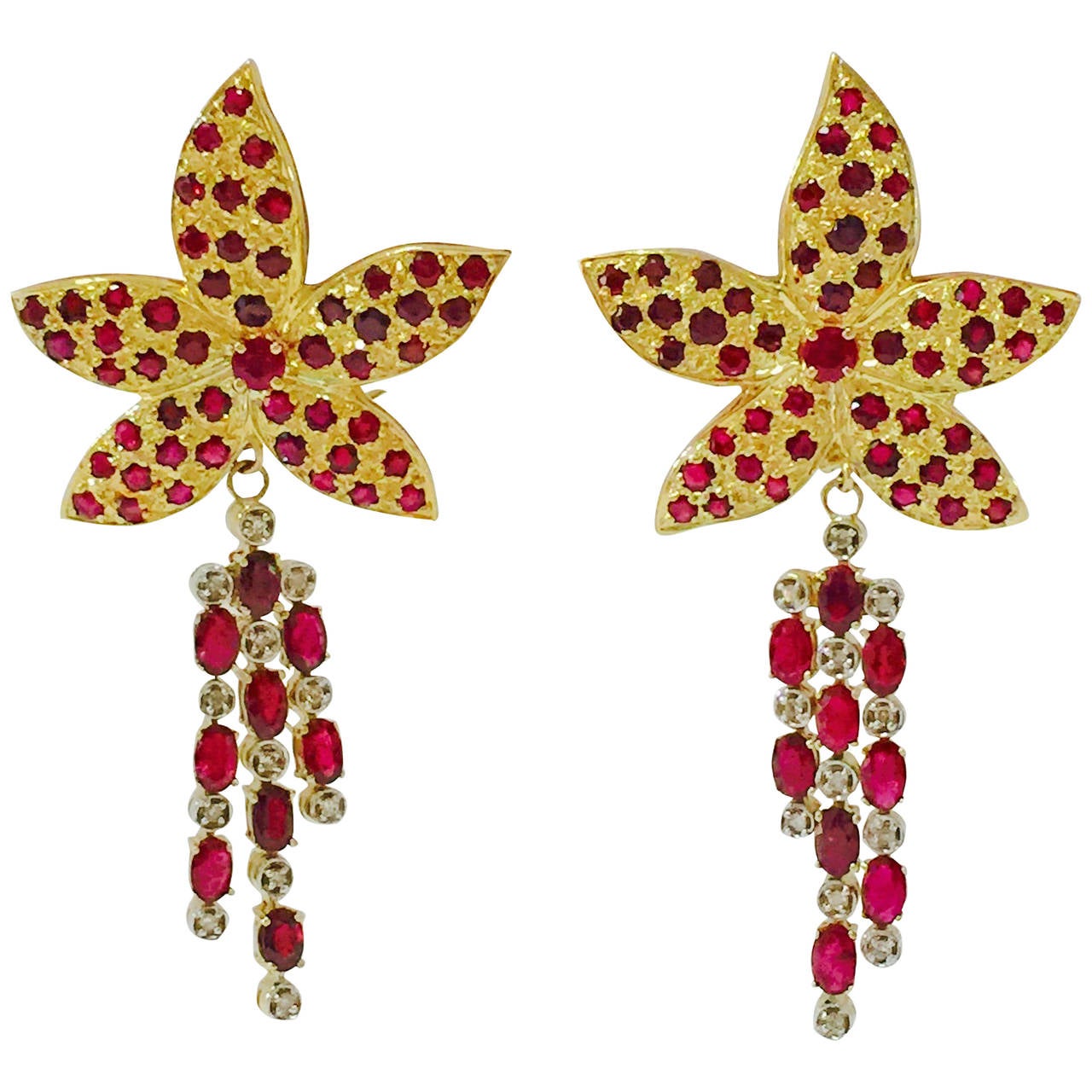 Ruby Gold Flower Dangle Earrings For Sale at 1stDibs